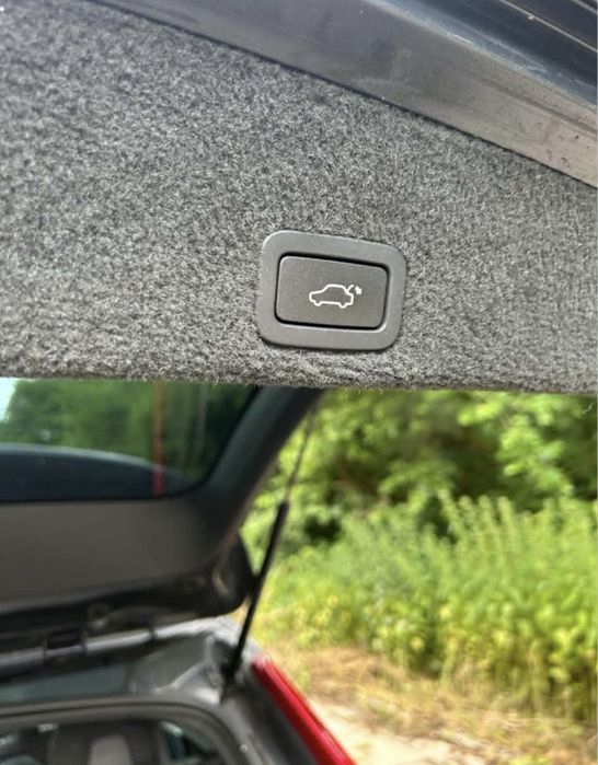 Vând Volvo XC60