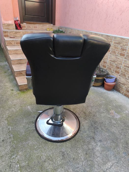 Стол за педикюр    .