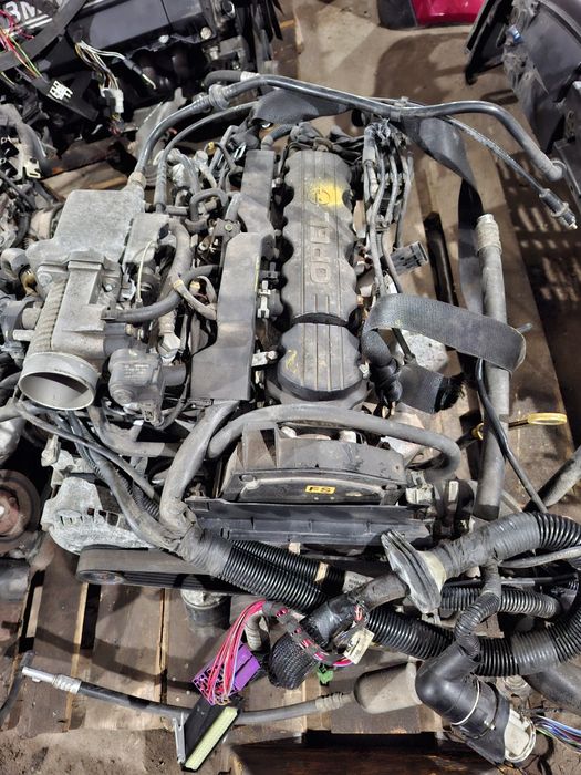 Двигатель X20SE Опель Омега Б