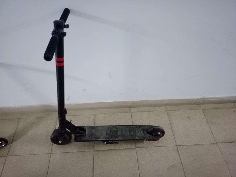 Электросамокат Tribe chin