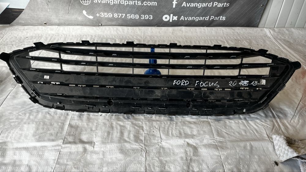 Ford Focus MK4 предна решетка