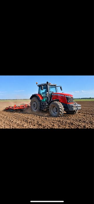 Massey Ferguson 8727s