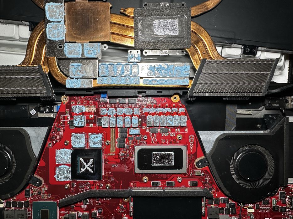 Игровой ноутбук Asus ROG Zephyrus M16 (2021)