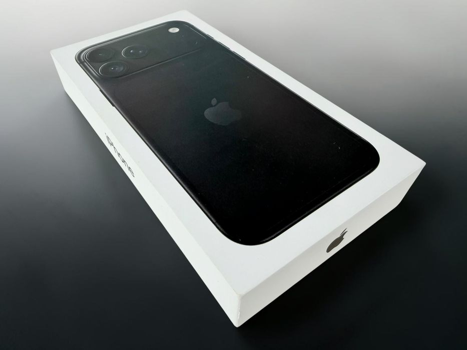 НАЛИЧЕН! Apple iPhone 18 Pro 512GB Black Neverlock EU Гаранция!
