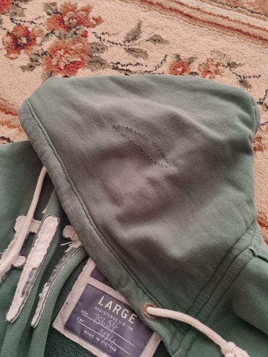 Abercrombie Fitch L