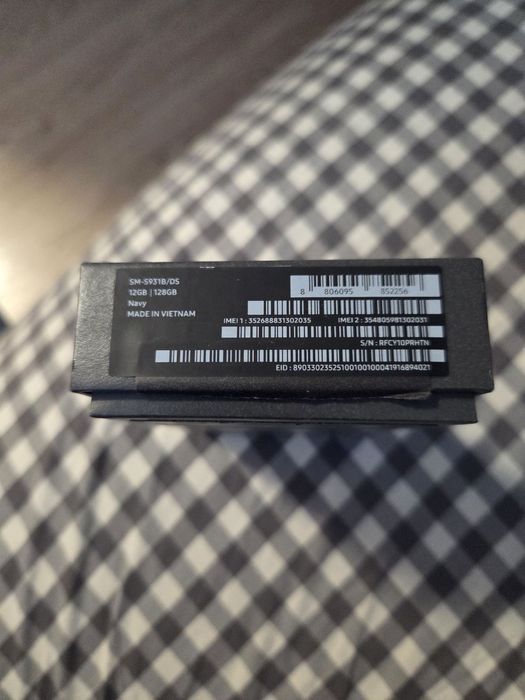 Samsung S25  12GB. 128GB. Цвят Син