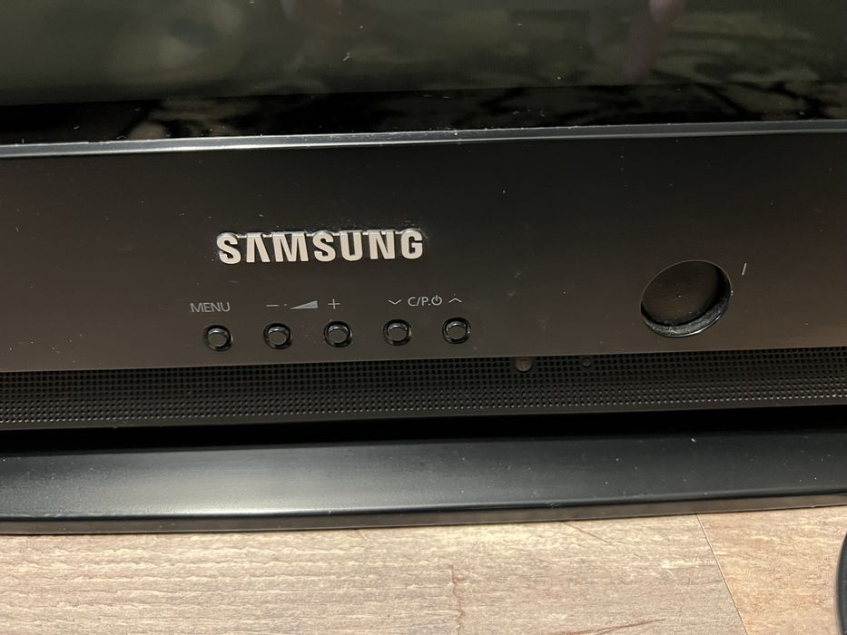 CRT телевизор Samsung 21 инча