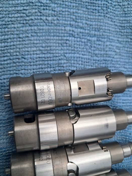 Хидравлични пувдигачи Мазда Mazda  DEU ,T0821 02