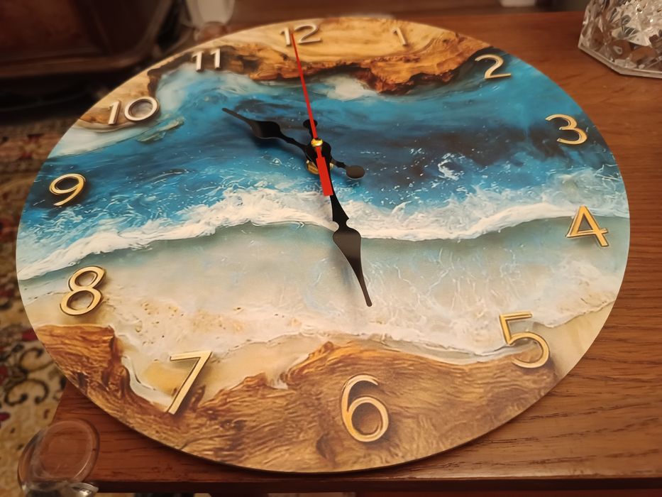 Vând ceas de perete,mecanism silențios