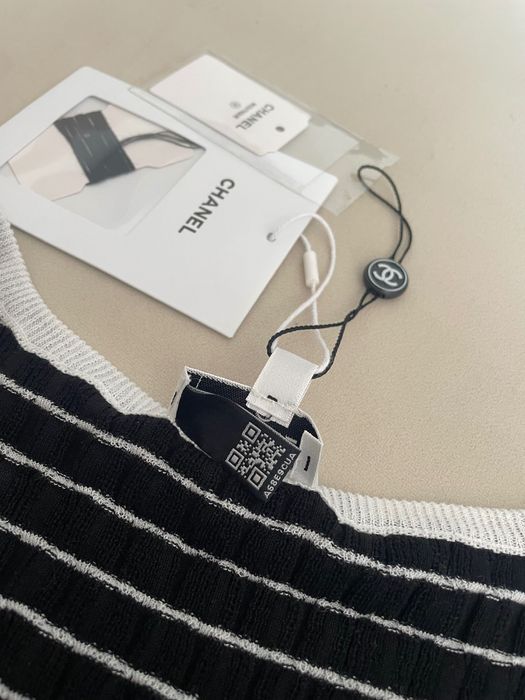 нов дамски топ Chanel  40/S