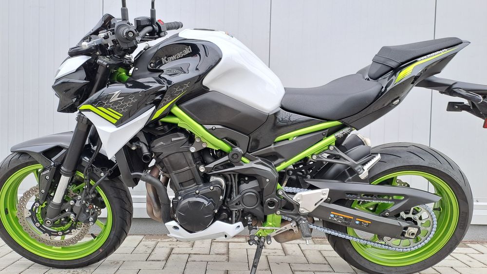 MotoFly Ploiesti vinde Kawasaki Z900 an 2021 garanție