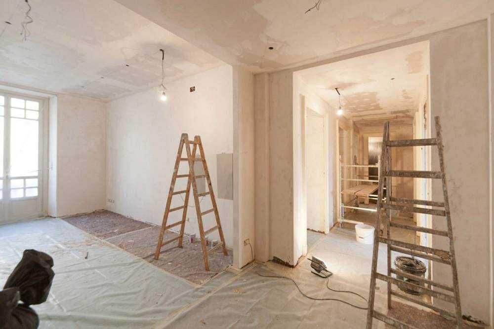 Zugrav ,meserias ,faiantar ,finisaje ,glet ,tapet ,lavabil ,renovare