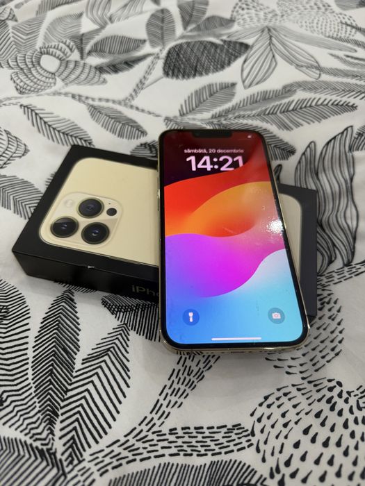 Iphone 13 pro gold