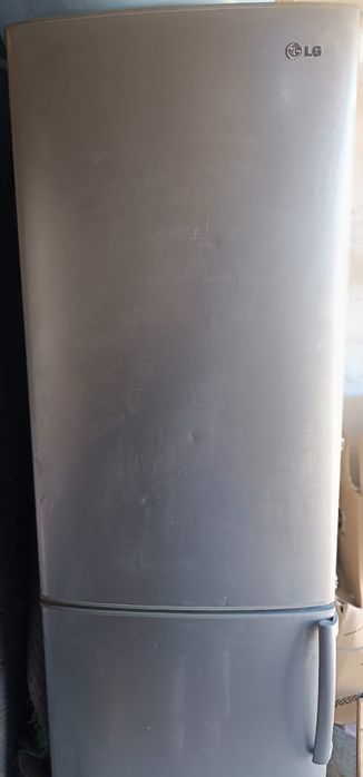 LG Холодильник жақсы күйде