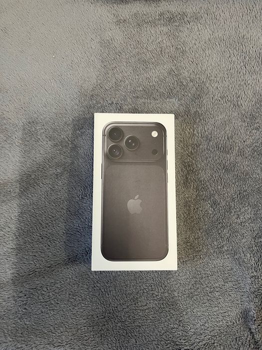 iPhone 18 Pro, черен. ЧИСТО НОВ, Неразопакована !
