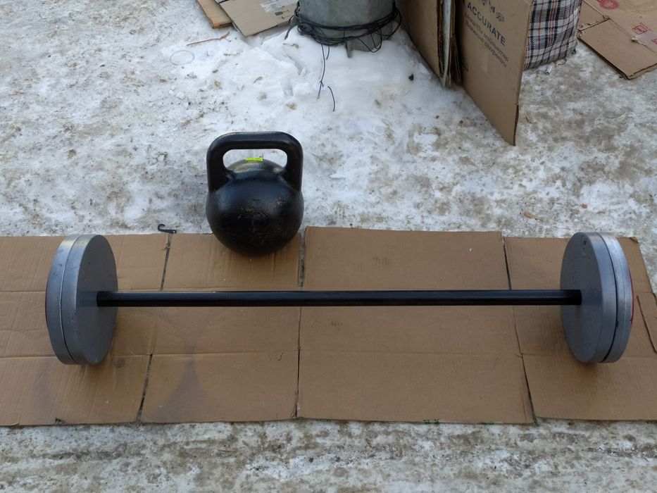 Штанга весом 45 кг