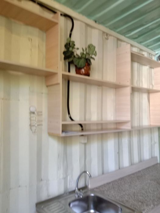 Настенная полка из ДСП