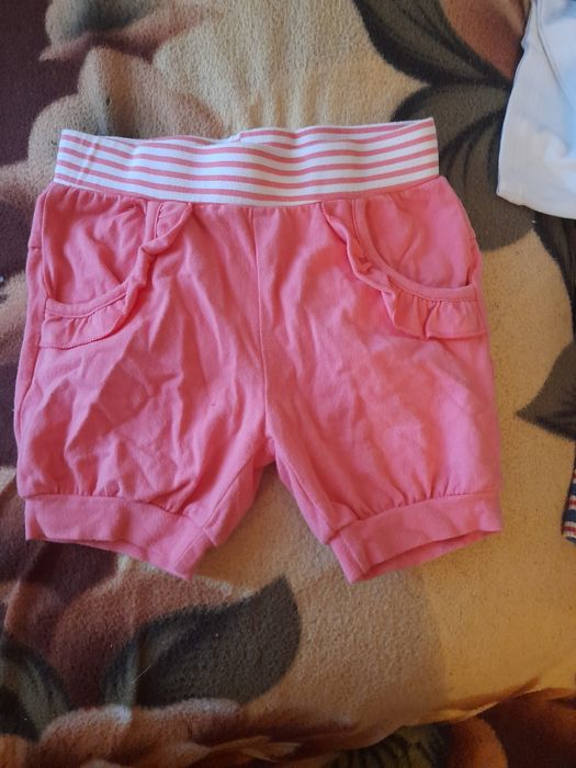 Продаю шортики на ребёнка 5-7 лет