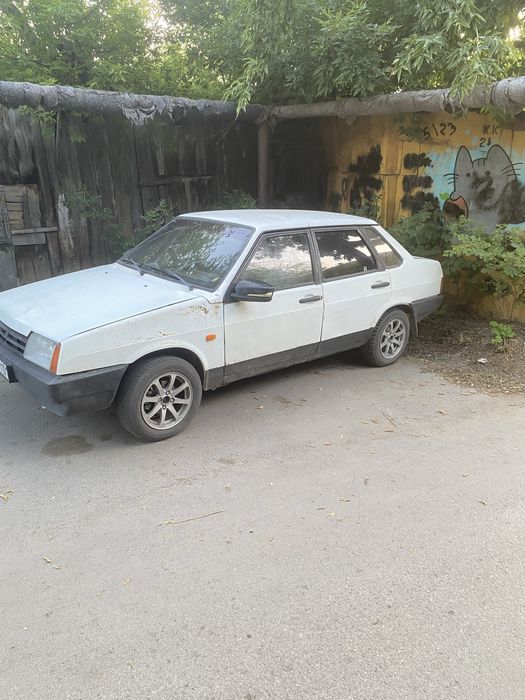 Продам ваз 21099