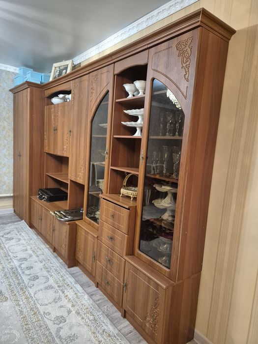 Продам гарнитур для гостиной