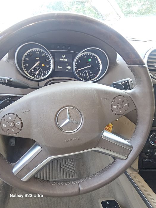 Продовам фийсов километраж мерцедес w164 Бензин