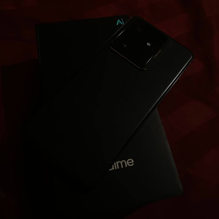 Продаю Realme GT7