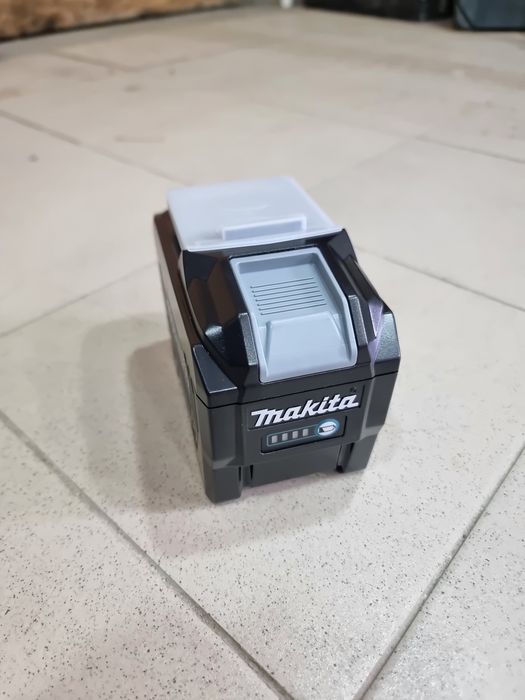 Аккумулятор makita 40в 8а