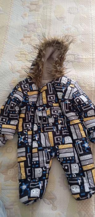 Продавам зимен гащеризон