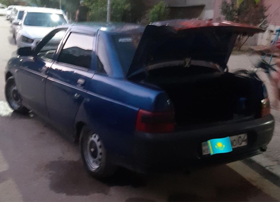 Vaz 2110  год2005