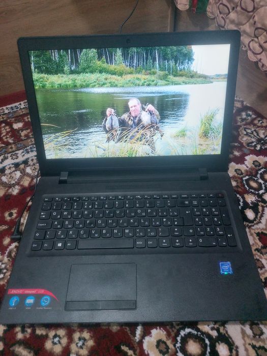 Ноутбук Леново сотилади