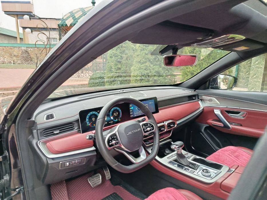 JETOUR x70 Plus 2024! 1.6 Luxury Dubai Holati ideal