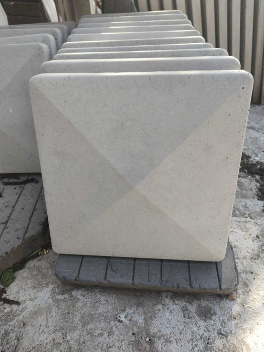 vază pentru flori, intervale gard, capac de stâlp pentru gard, betonieră second hand (700W, 125 L) în localitatea Carei, jud. Satu Mare