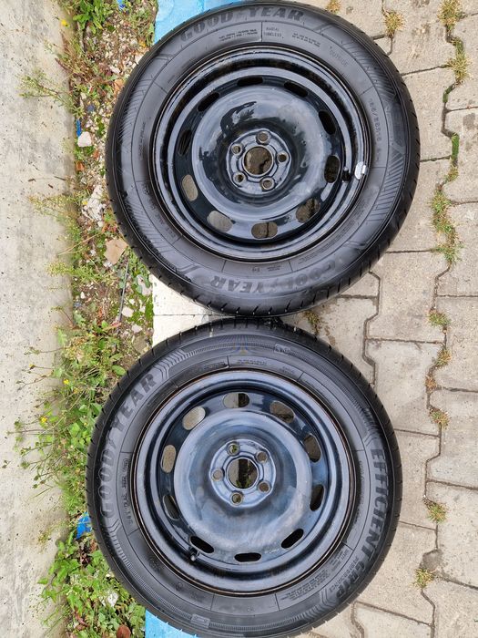 4 Гуми Goodyear Effigrip 195/65/15 + Железни джанти 5х100 57.1