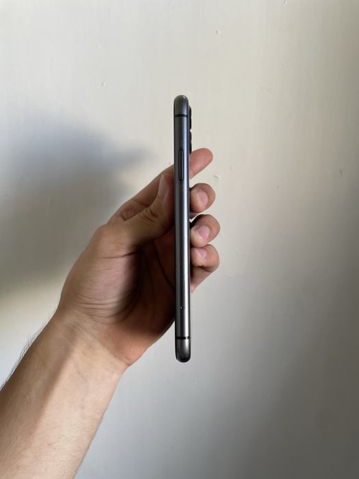Iphone 11 sotiladi