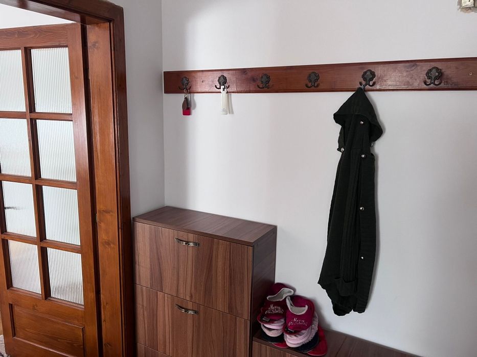 Apartament cu 2 camere, semidecomandat ,zona piața Cioclovina