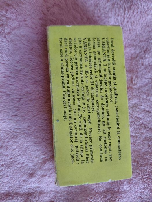Joc retro de colecție „Domino cu figuri GEOMETRICE” – COMPLET 31 piese (Anii '80)