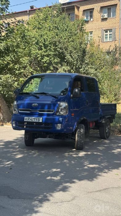 Сотилади Kia bongo 4/4