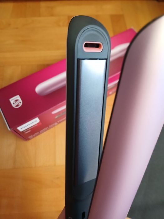 Преса за коса Philips, с 2г. гаранция