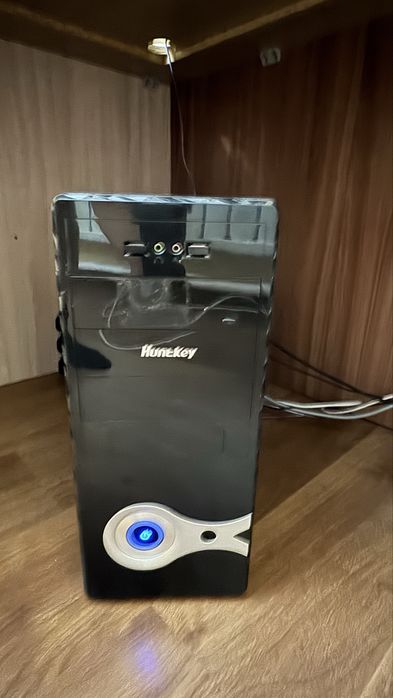 Компьютер+принтер3/1+стол