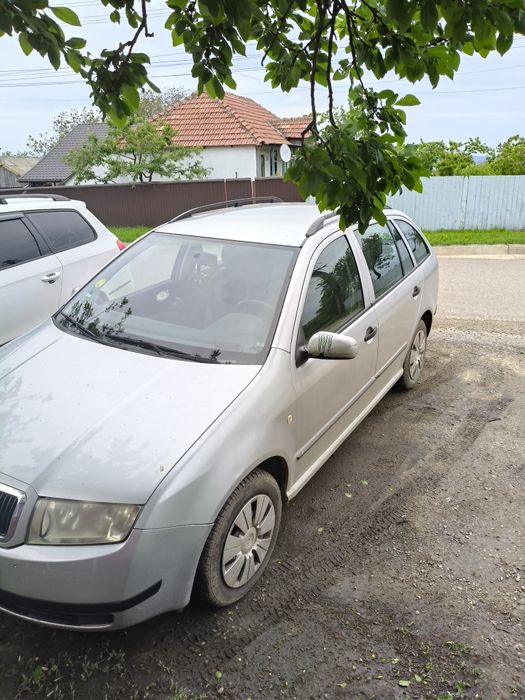 Mașină  Scoda Fabia