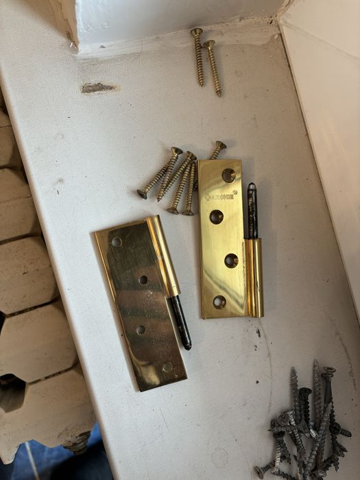 Продам межкомнатную дверь