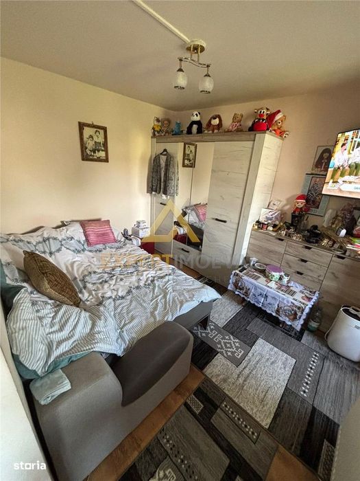 Apartament 2 camere semidecomandat  Cuza Voda pret corect