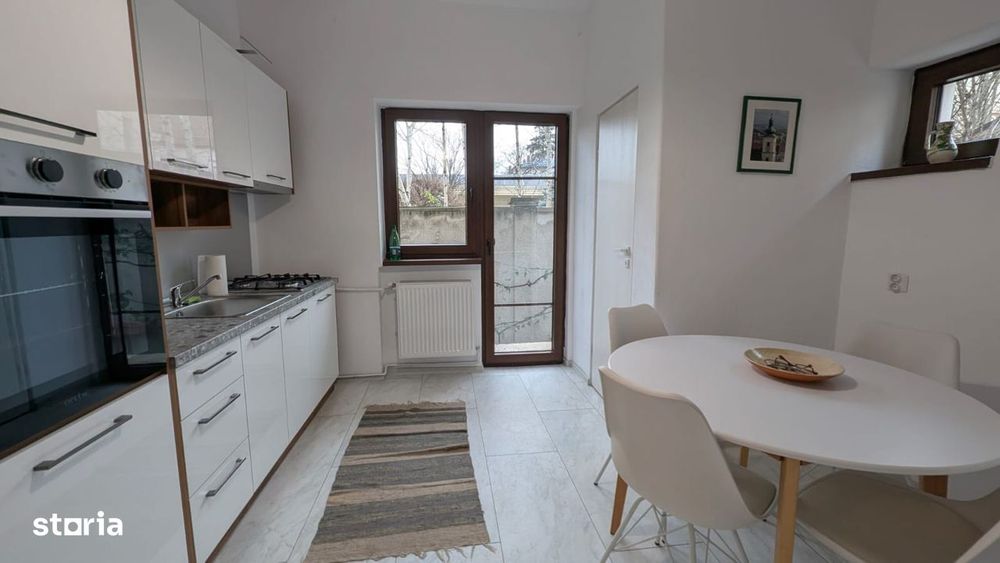 Apartament 3 camere, 86 mp , 2 bai, 2 balcoane zona Spital Judetean — fotografia 1