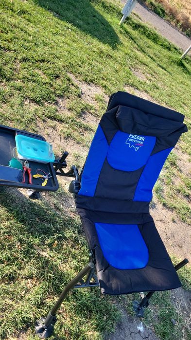 Feeder competition scaun