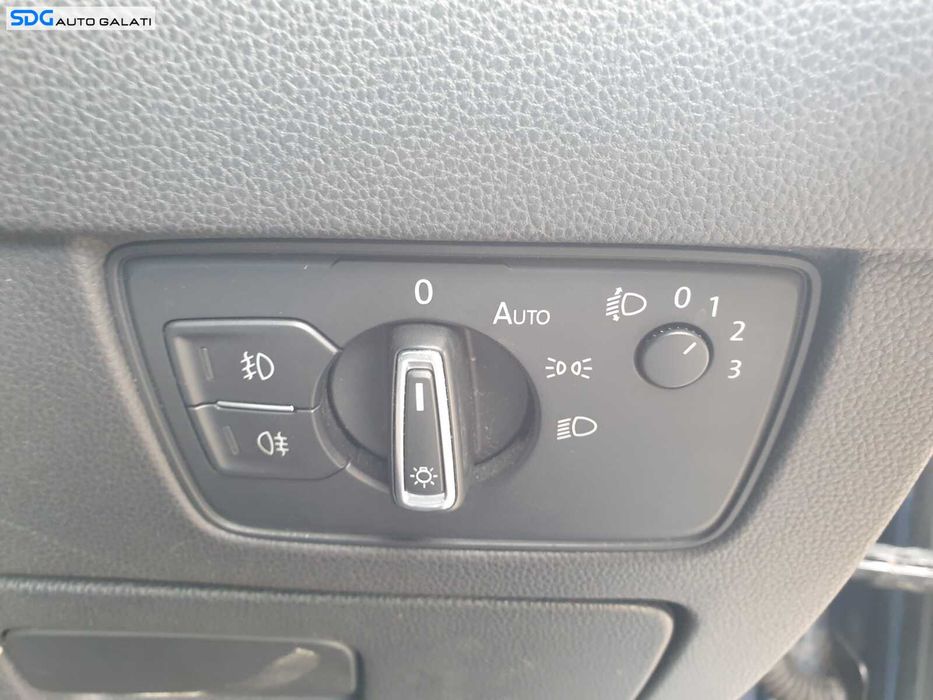 Bloc Lumini cu Proiectoare si Functia Auto Volkswagen Passat B8 2014 - 2023 [C8802]