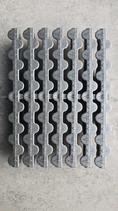 Цветная переливная решетка для бассейнов