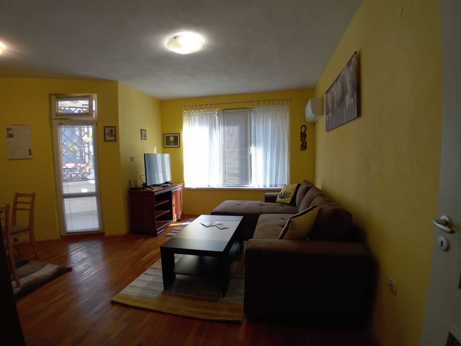 Дава се под наем Двустаен апартамент в Стара Загора, Център - 71 кв.м за 351.9 € - Снимка #7