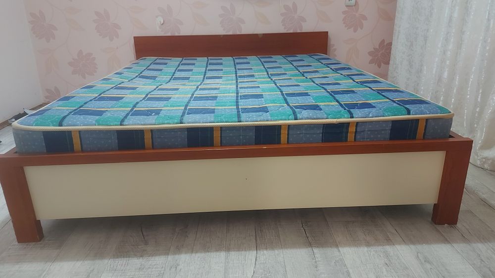 Кровать 200×160 двуспальная