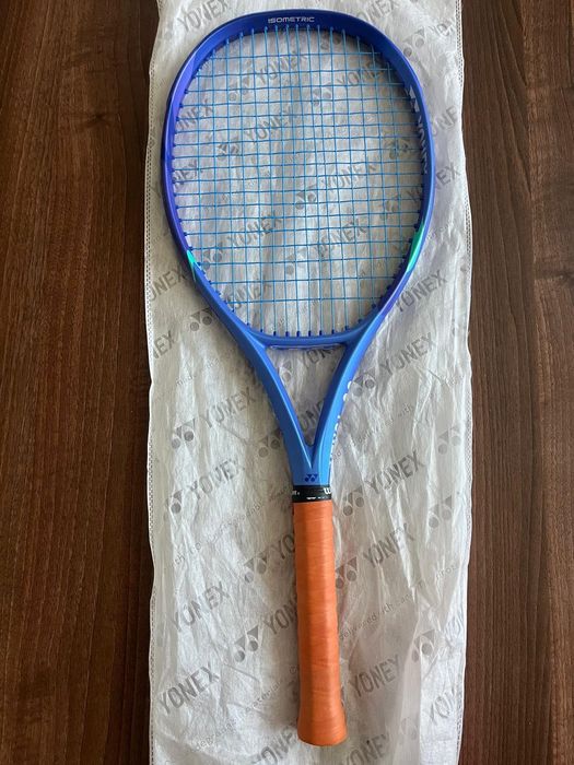 Yonex EZONE 100SL