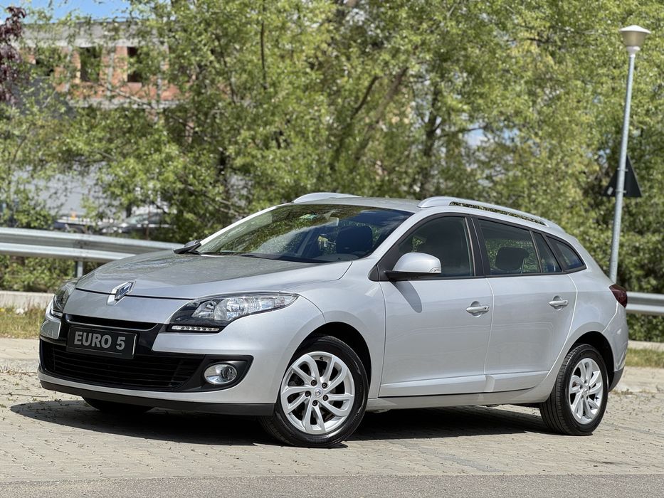 Renault Megane 3 - 1.5dci 110cp 2013 IMPECABIL - Led / Navigatie